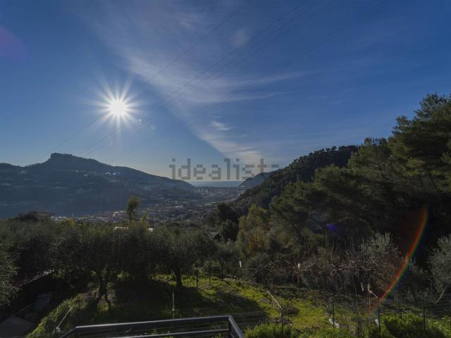 Casa in vendita a Camporosso, Liguria