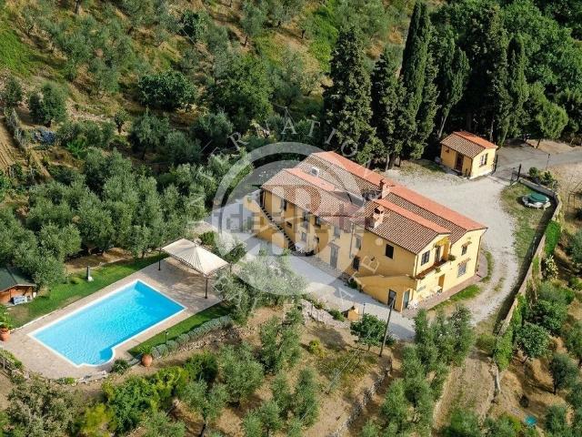 Casa in vendita a Montevettolini