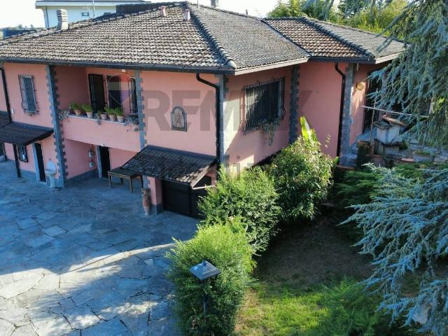 Casa in vendita a Melegnano, Milano