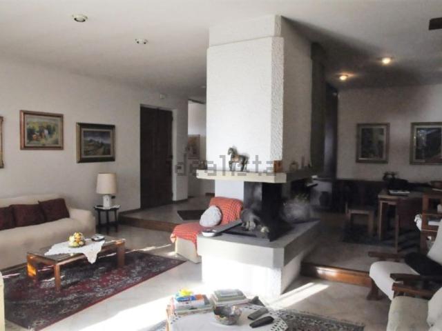 Casa in vendita a Carmignano, Toscana