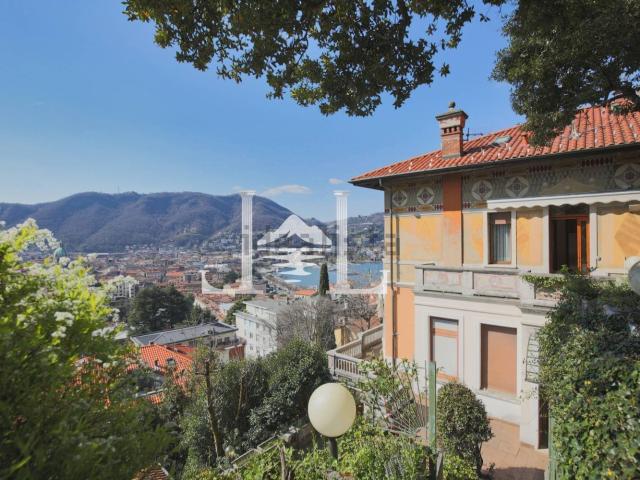 Casa in vendita a Sant'Agostino, Como