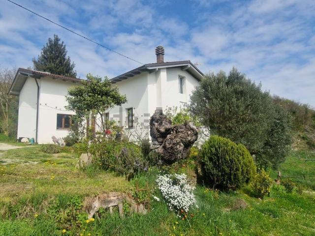 Casa in vendita a Piemonte, Alessandria