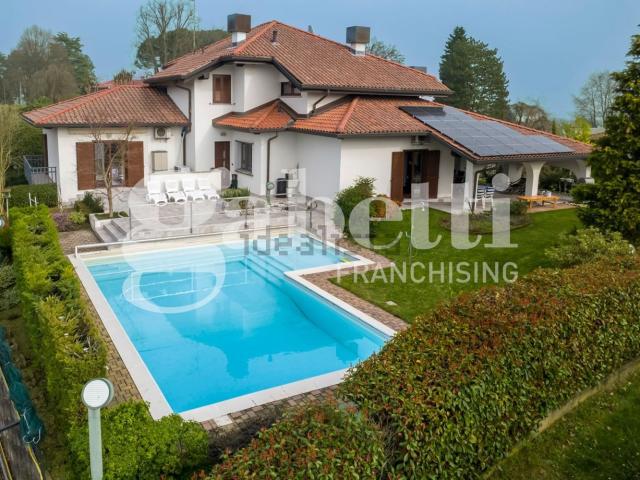 Casa in vendita a Asnago di Cermenate, Cermenate