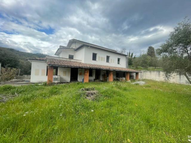 Casa in vendita a Pozzarello, Montevettolini