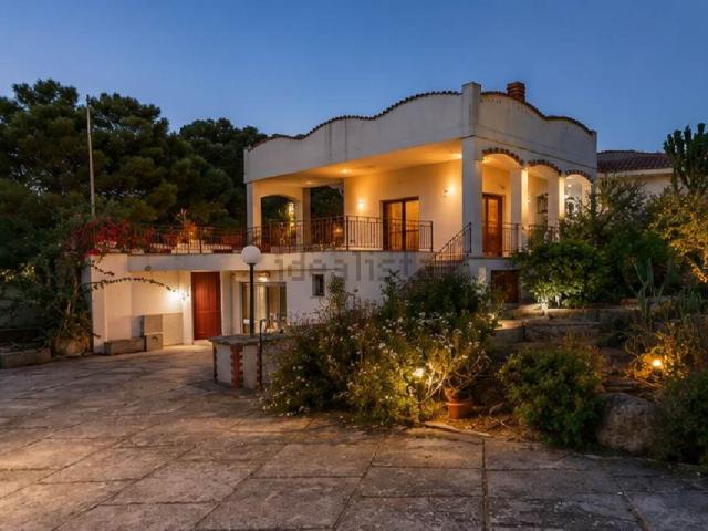 Casa in vendita a Cava D'aliga, Sicilia