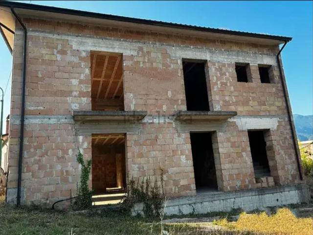 Casa in vendita a Roccabascerana, Campania