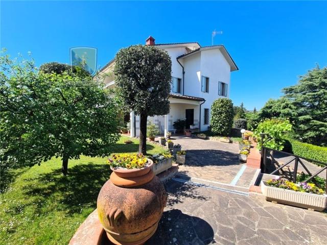 Casa in vendita a Monteriggioni, Toscana