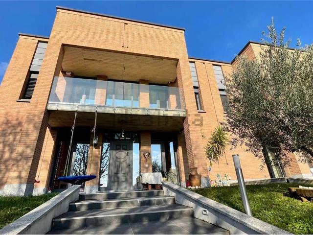 Casa in vendita a Asnago di Cermenate, Cermenate