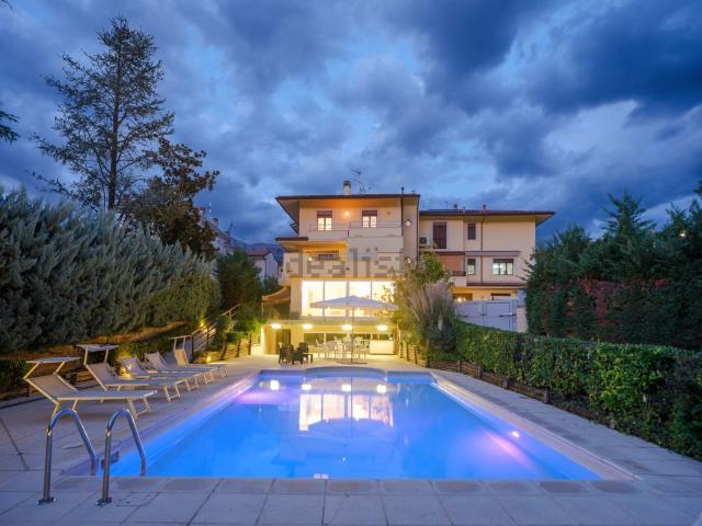 Casa in vendita a Sulmona, Abruzzo