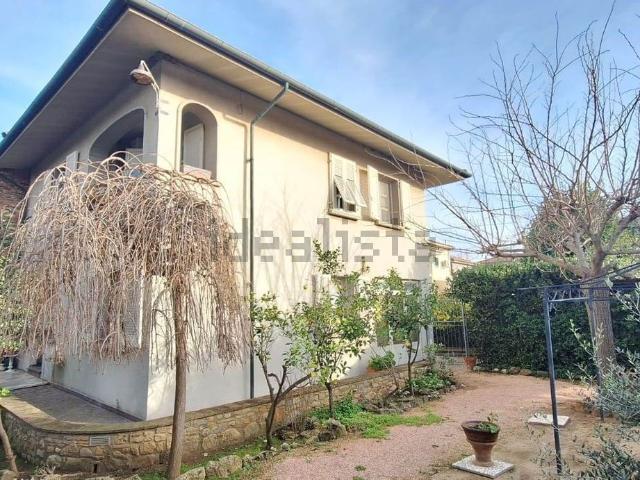 Casa in vendita a Cecina, Toscana