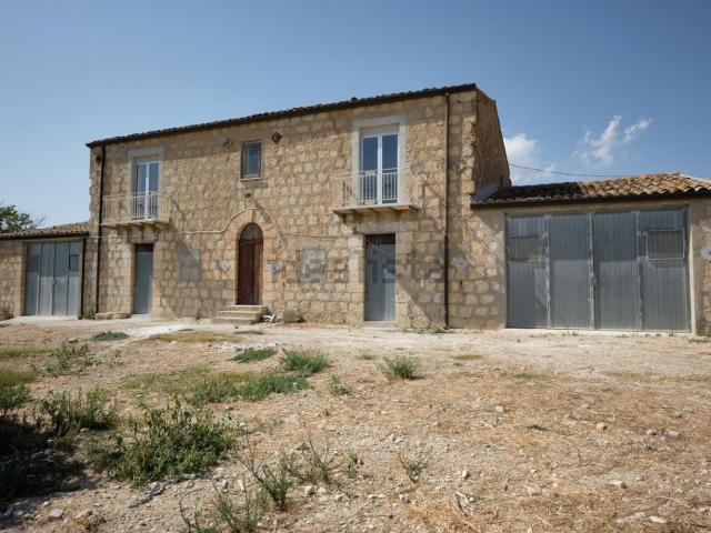 Casa in vendita a Mussomeli, Caltanissetta