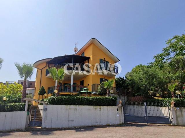 Casa in vendita a Unione dei Comuni della Val Vibrata, Colonnella