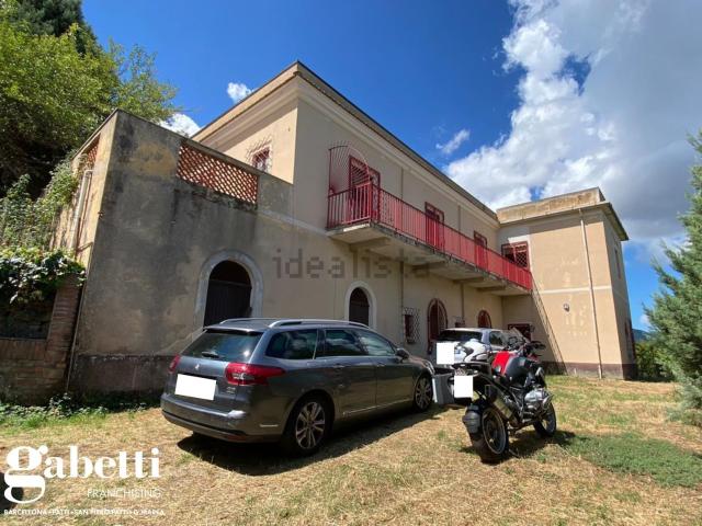 Casa in vendita a San Piero Patti, Sicilia