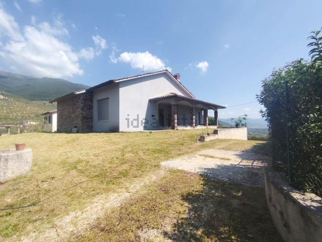 Casa in vendita a Trevi, Umbria