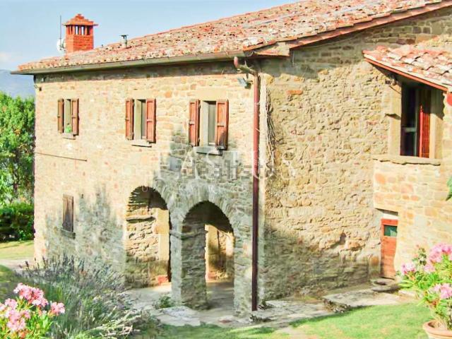 Casa in vendita a Palazzo Del Pero, Toscana