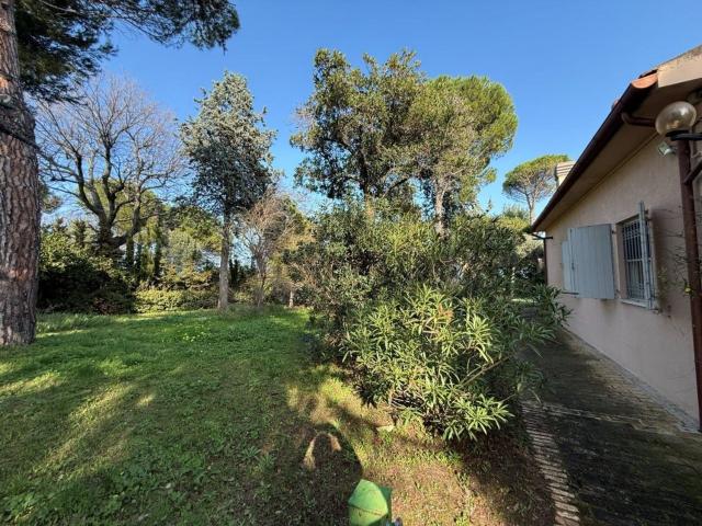 Casa in vendita a Contrada San Michele, Marche