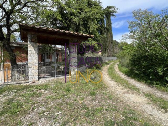 Casa in vendita a Bucine, Toscana