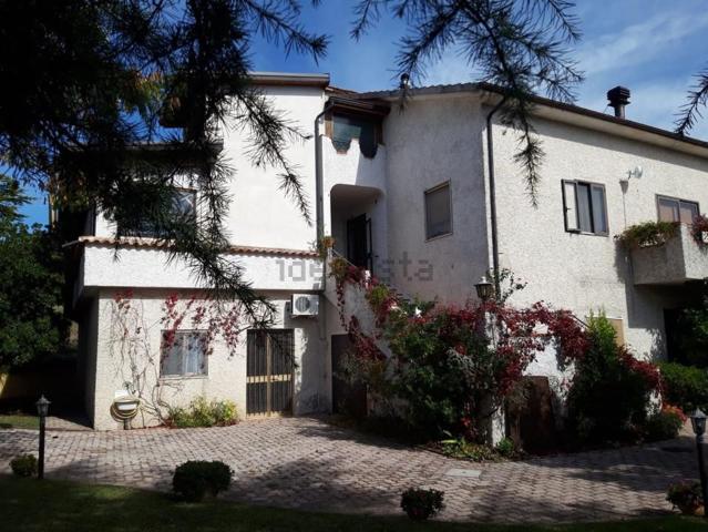 Casa in vendita a Rivello, Basilicata