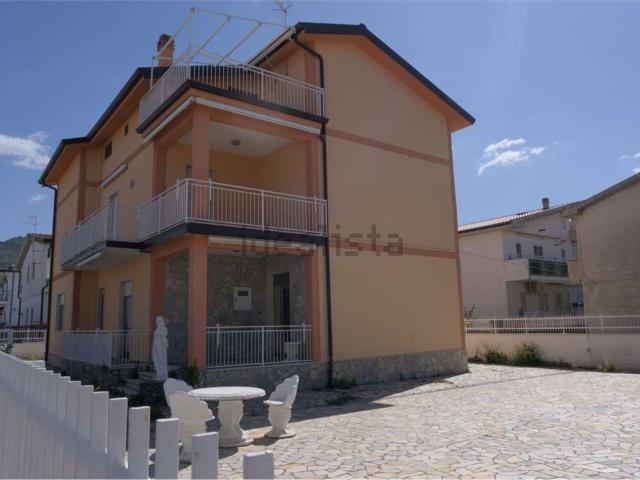 Casa in vendita a Calabria, Cosenza