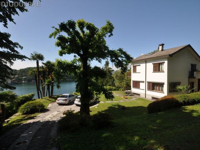 Casa in vendita a Comunità Montana Valli del Verbano, Laveno Mombello
