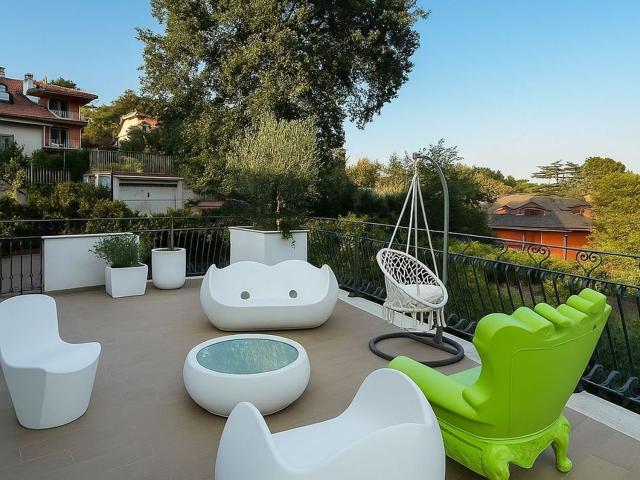 Casa in vendita a Santa Maria Intervineas, Marche
