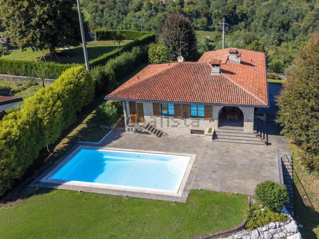 Casa in vendita a Barlino, Almenno San Bartolomeo