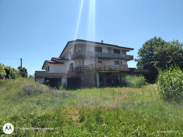 Casa in vendita a Roana, Ferentino