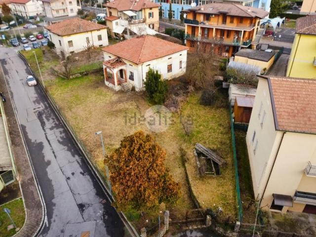 Casa in vendita a Credaro, Lombardia