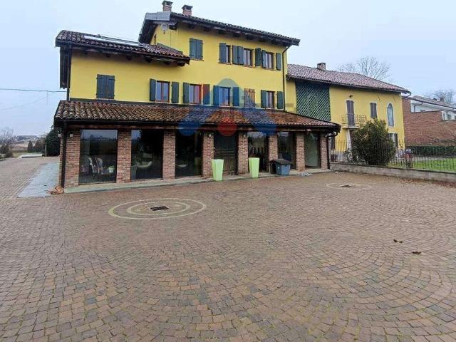 Casa in vendita a Piemonte, Asti