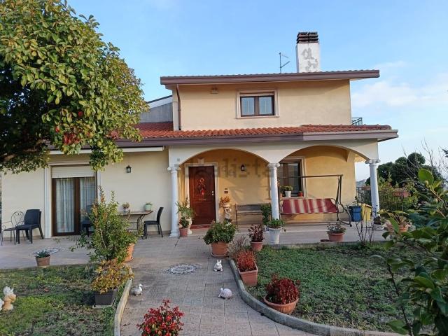 Casa in vendita a Castel Frentano, Abruzzo