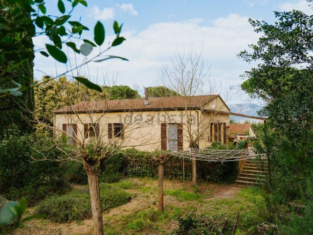 Casa in vendita a Capoliveri, Toscana