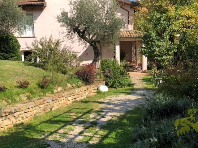 Casa in vendita a Contrada Santa Maria, Farindola