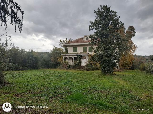 Casa in vendita a Ferentino, Frosinone