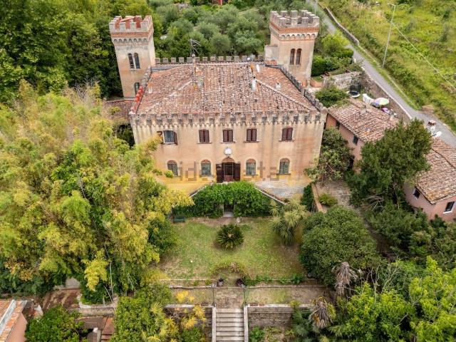 Casa in vendita a Asciano, San Giuliano Terme