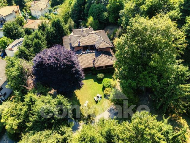 Casa in vendita a San Fermo Della Battaglia, Lombardia