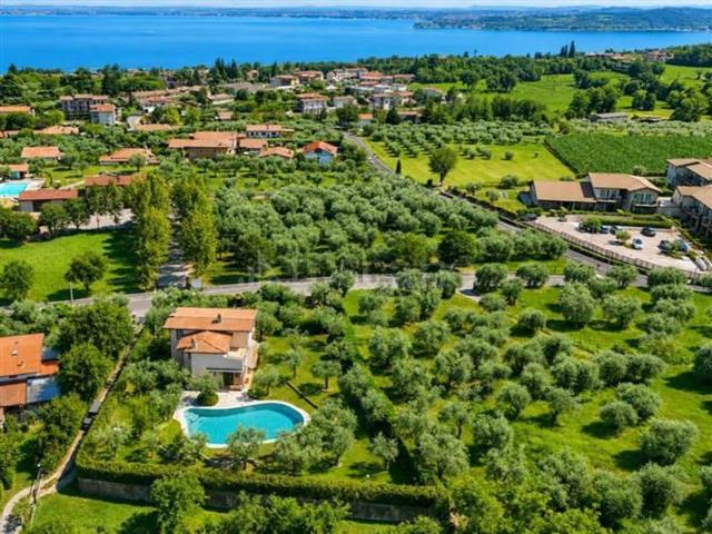 Casa in vendita a Monte Tapino, Moniga Del Garda