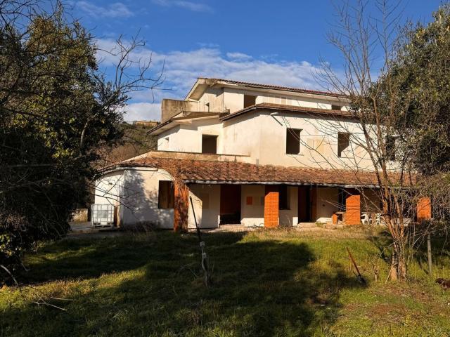 Casa in vendita a Pozzarello, Montevettolini