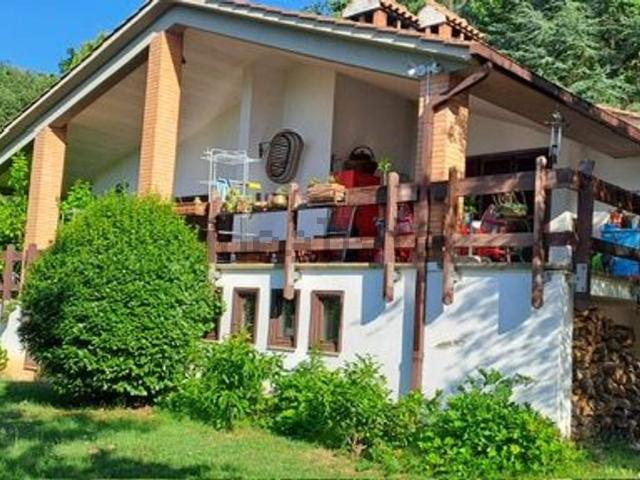 Casa in vendita a Campitello, Terni