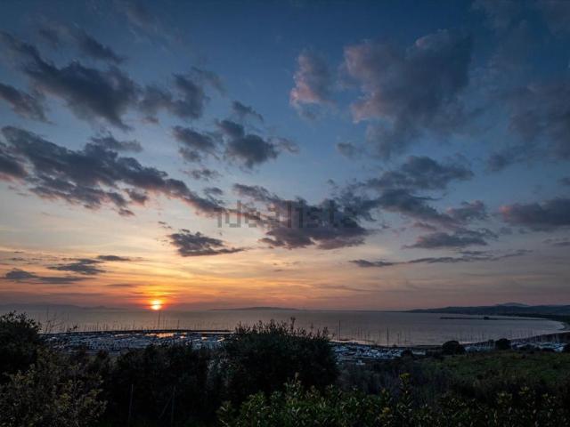 Casa in vendita a Puntone di Scarlino, Scarlino