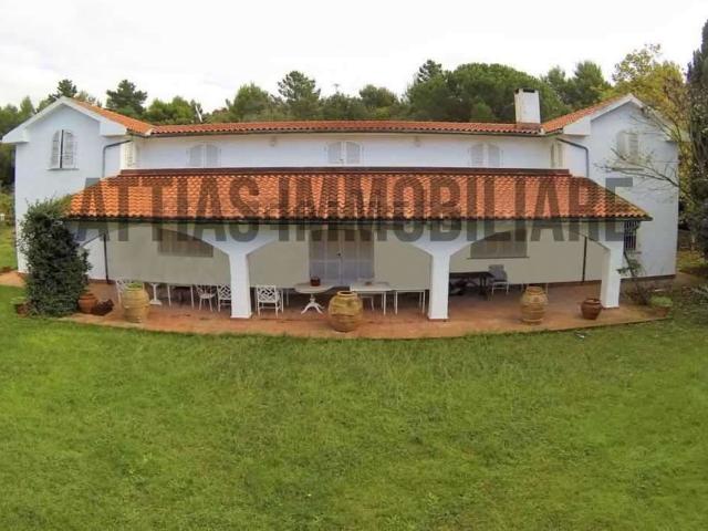 Casa in vendita a Livorno, Toscana