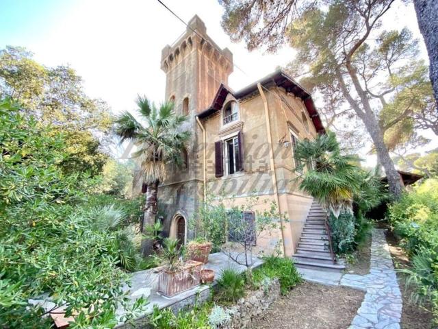 Casa in vendita a Castiglioncello, Rosignano Marittimo