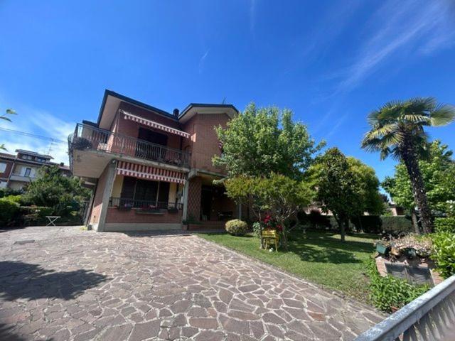 Casa in vendita a Tresinaro - Secchia, Re