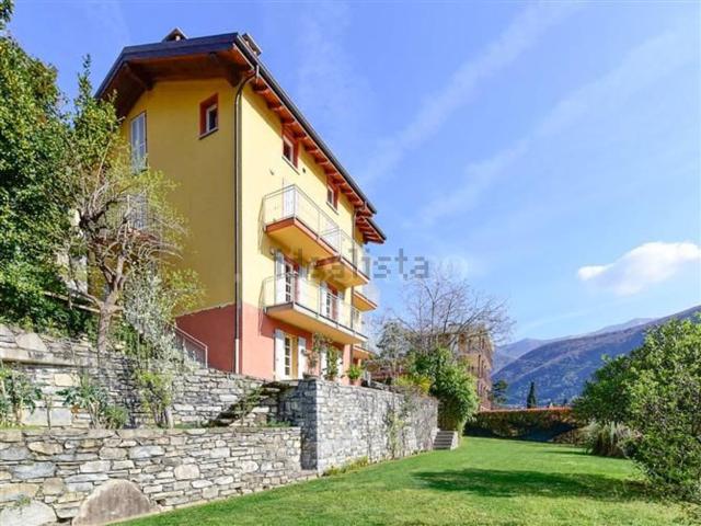 Casa in vendita a Laglio, Lombardia