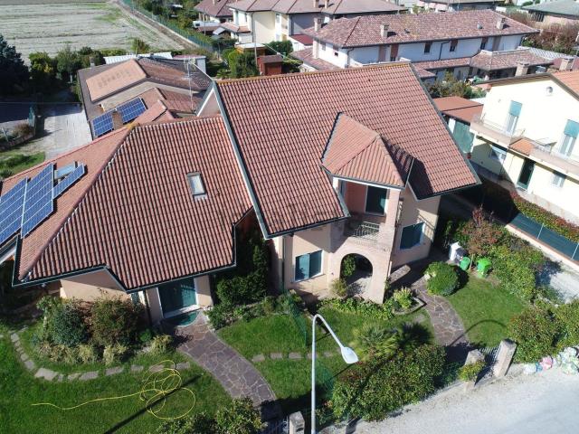 Casa in vendita a Taglio Di Po, Veneto