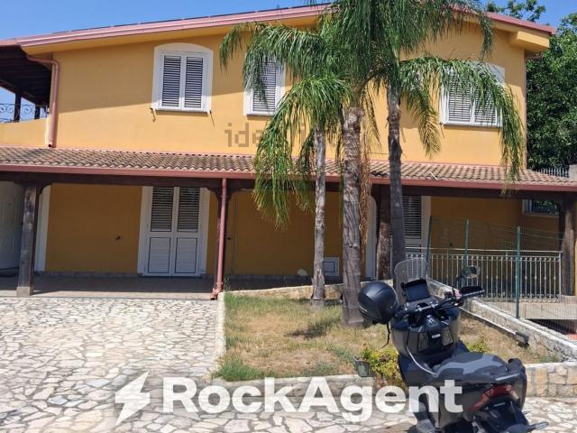 Casa in vendita a Calabria, Reggio Calabria