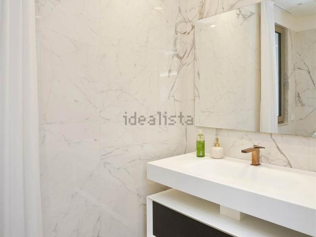 Casa in vendita a Desenzano Del Garda, Brescia