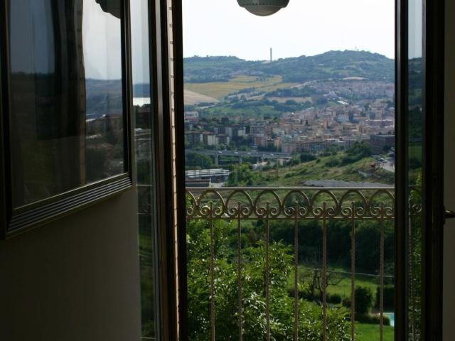 Casa in vendita a Marche, Ancona