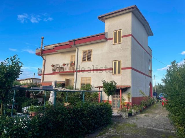 Casa in vendita a Pontecagnano, Campania