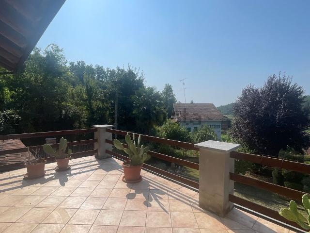 Casa in vendita a Piemonte, Asti