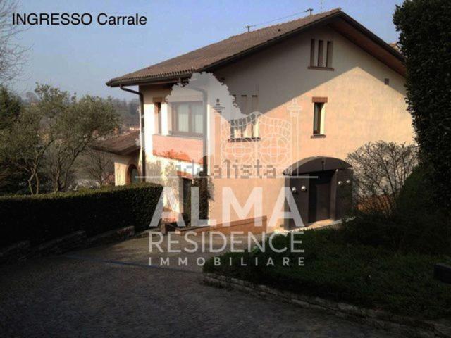 Casa in vendita a Ponteranica, Lombardia